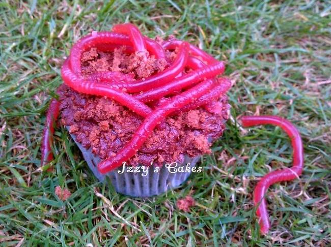 6.) Worm Cupcake