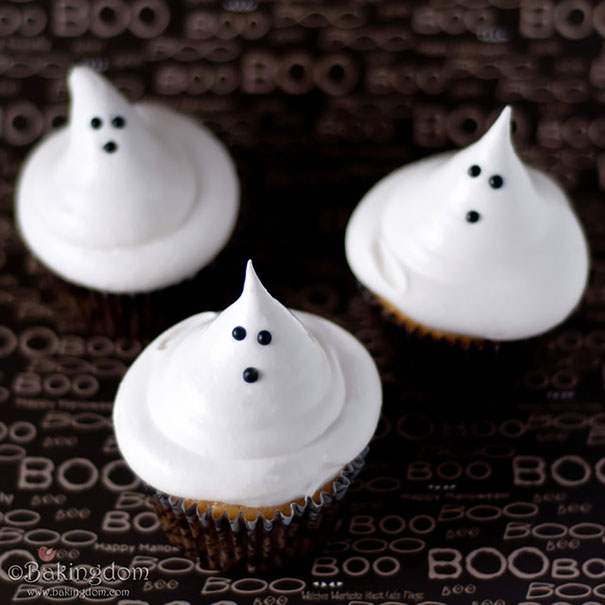14.) Ghost Cupcakes