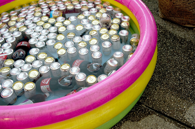 5.) Use a kiddie pool to create one giant drink cooler.