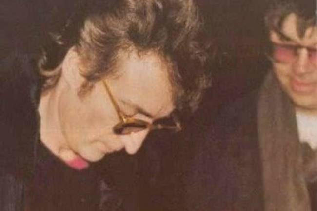 John Lennon And Mark David Chapman.