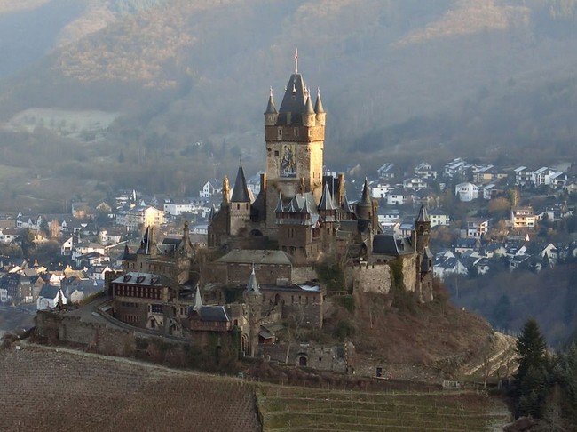 12.) Reichsburg Cochem, Germany. This castle has served both German and French kings over the centuries. A fire gutted the structure in 1689. Luckily, a German businessman bought the property in 1868 and spent his fortune rebuilding and restoring the castle.