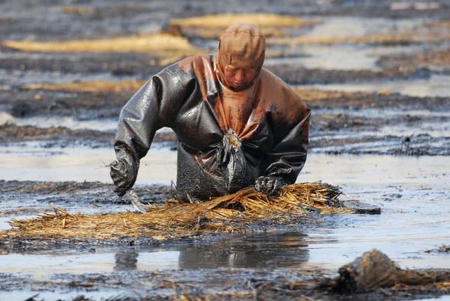 Throughout many parts of China, 70-90% of the water is polluted.