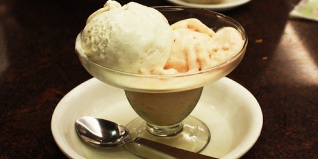 Jackfruit Ice Cream From <a href="https://www.saravanabhavan.com/" target="_blank">Hotel Saravanaa Bhavan</a> in Chennai and Delhi, India