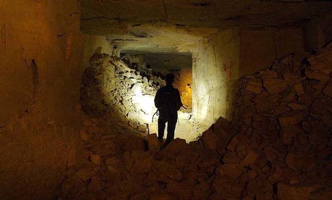 Throughout the war, the Nazis never managed to successfully root out the rebels hiding in the tunnels.