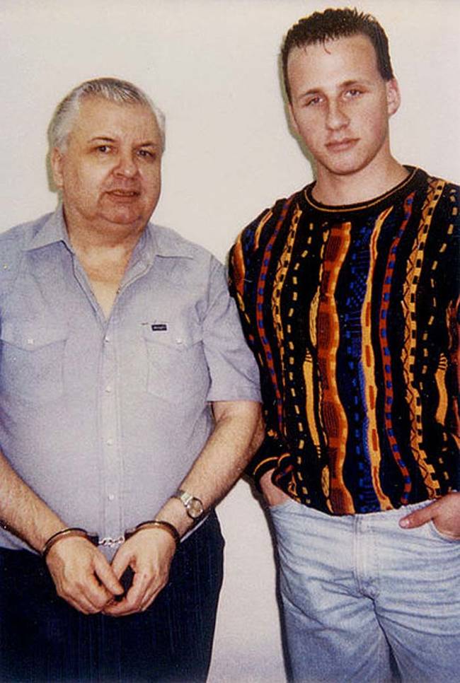 After several months of writing each other, Moss and Gacy began to talk on the phone every Sunday morning. The two frequently discussed sex, and Gacy's sexual fantasies.