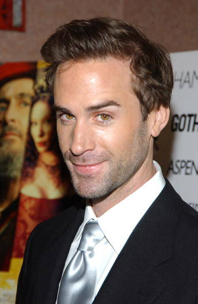 14.) Joseph Fiennes