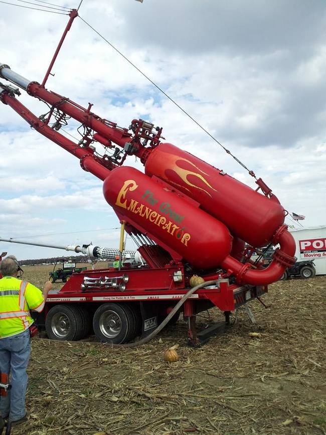 10.) World Championship Punkin' Chunkin'.