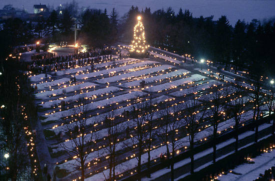 With all the candles, somehow the graveyard becomes the most decorated place on Christmas Eve.