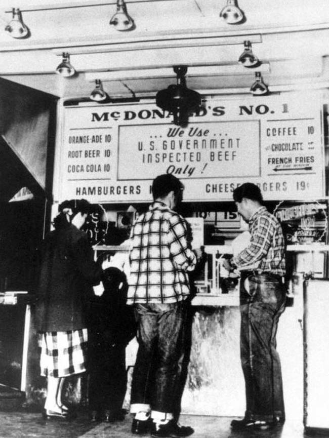 The first McDonald's in 1948.