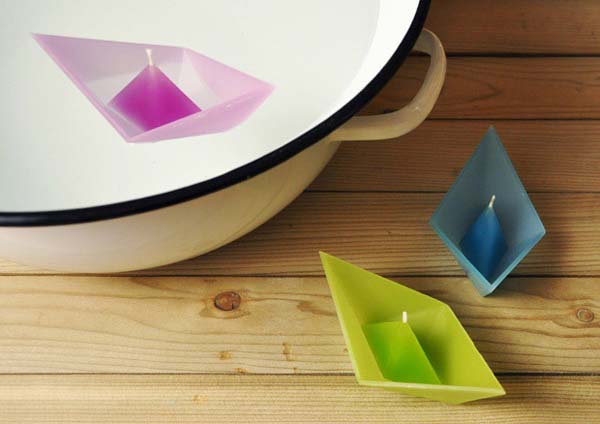 10.) Floating origami candles are self-contained and absolutely adorable.