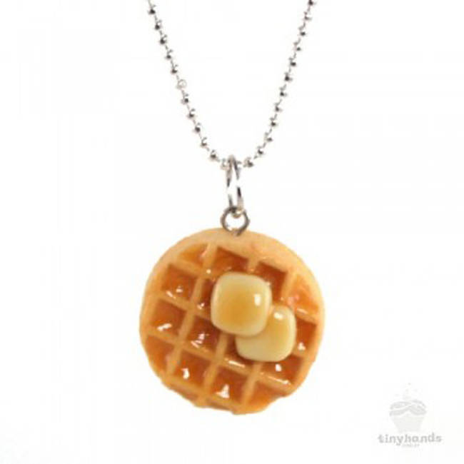 <a href="https://tinyhandsonline.com/scented-butter-maple-syrup-waffle-necklace.html" target="_blank">Scented Waffle Necklace</a>