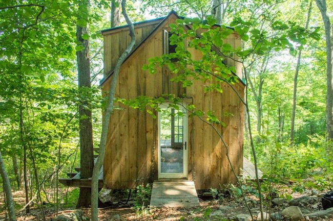 The petite 11x14 foot home was built in 6 weeks... Without any power tools.