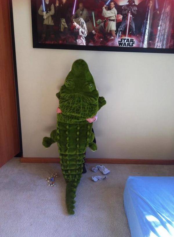 "Hm, something seems to be a little different about that stuffed alligator leaning against the wall."