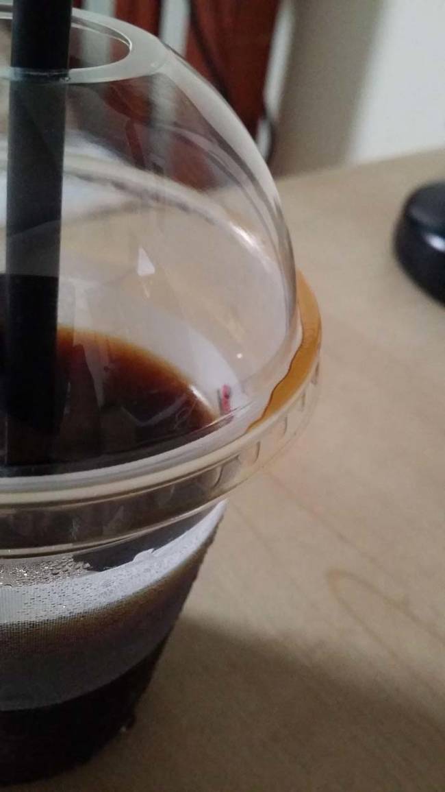 17.) Coffee under the lid, why?!