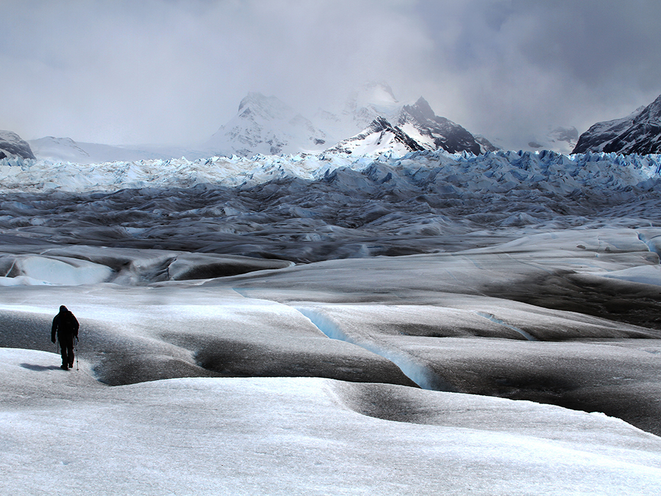 2014 Photographer of the Year - First Place: Julio Lucas