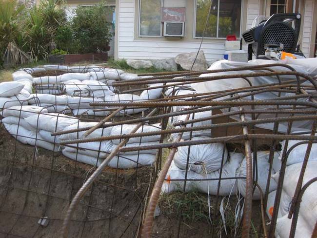 This part of the rebar grid would eventually become a grotto.