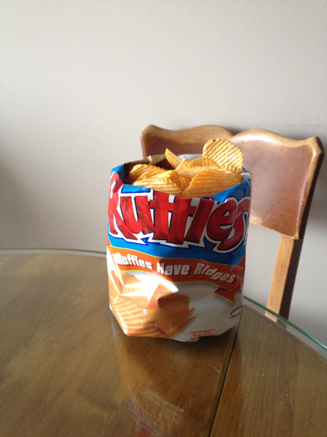 18.) Turn your chip bag into its own bowl.