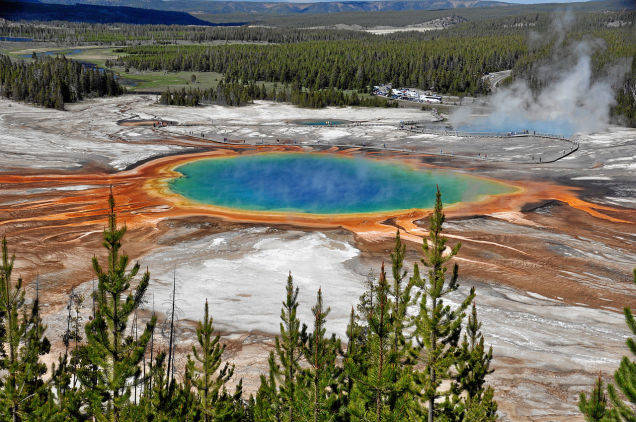 The Grand Prismatic Spring, Yellowstone National Park, Wyoming