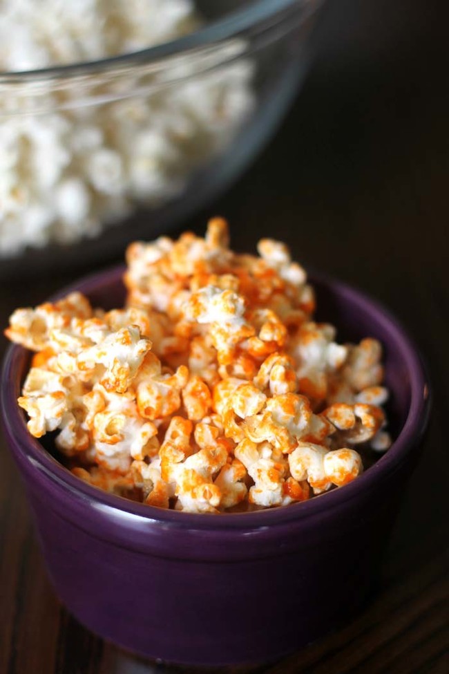 Sriracha Popcorn