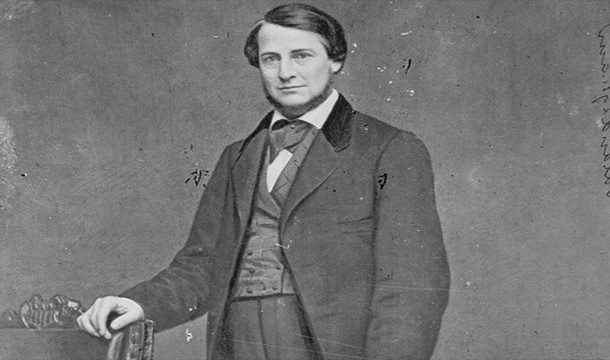 8. Defended Client- Lawyer Clement Vallandigham accidentally shot himself in the head while trying to show the jury how his client’s alleged victim committed suicide.