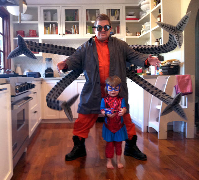 He made this costume specifically for his comedian friend, Patton Oswalt, so he can accompany his Spiderwoman daughter on Halloween.