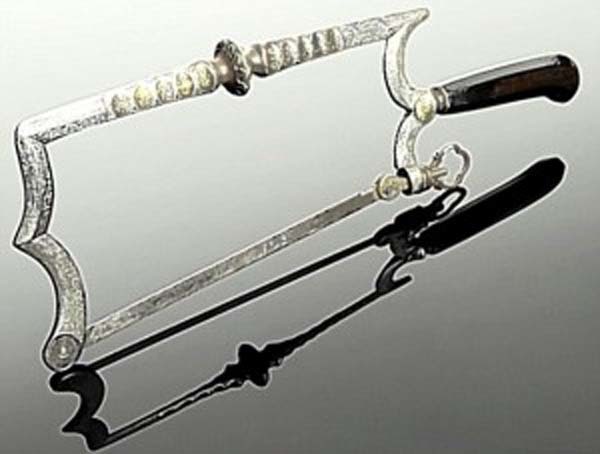 2.) Amputation Saw (1600s): Some surgeons had decorated, fancy amputation/bone saws such as this… but sometimes the extra details and carvings were a breeding ground for bacteria.