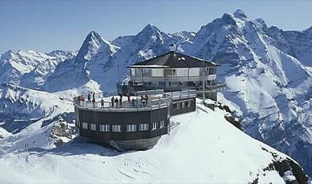 2. Piz Gloria, Switzerland: Obviously the Alps are even better here. For bonus points, it's also where a James Bond movie was filmed in 1969.