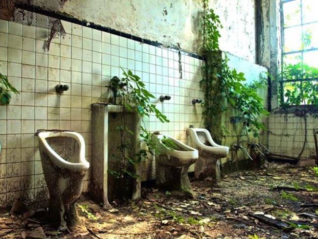 Something tells me this bathroom is out of order.