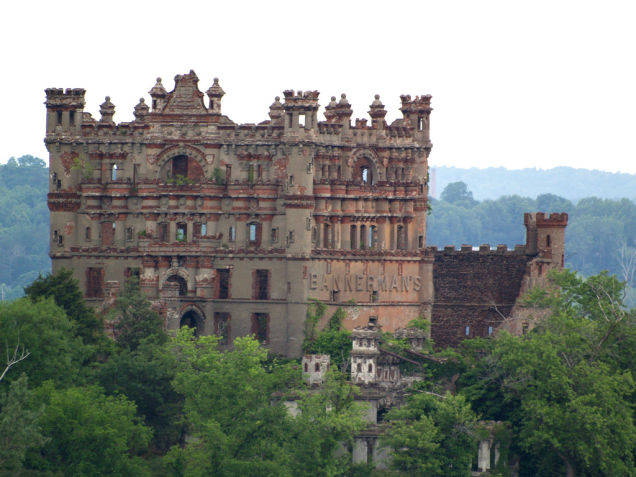 Bannerman Castle - Bannerman Island, New York