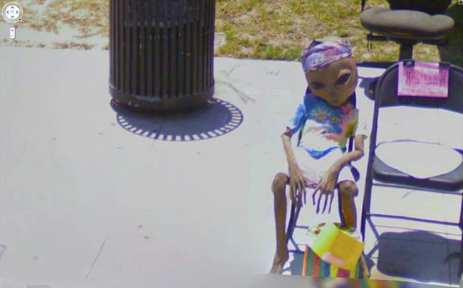 17.) Aliens discovered on Google Street View!