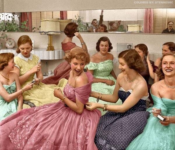 35.) Young women attend a house party in this colorized photo (1950s).