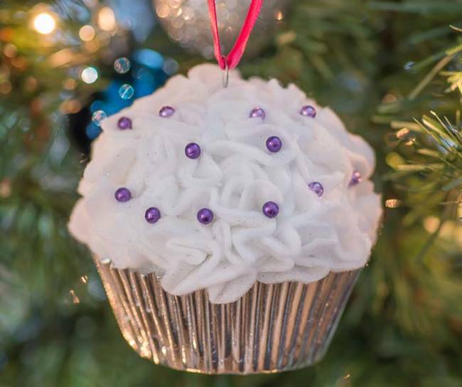 The icing on this cupcake ornament looks super life-like.