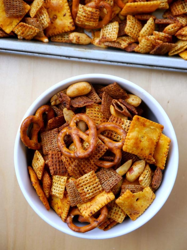 Sriracha Chex Mix