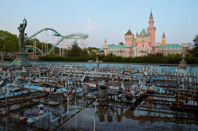 Faux Disneyland: Japan's Nara Dreamland was built in 1961 and closed in 2006. Much of the layout and design was almost an exact copy of portions of the original Disneyland.