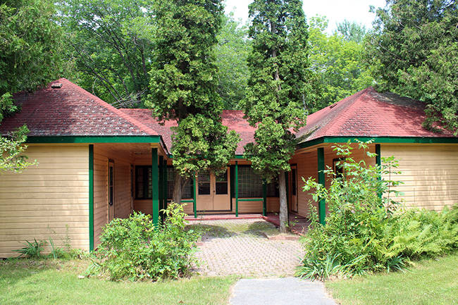 One of the cottages on the property. Each house has its own name, usually after a type of tree. This one has a mini-courtyard.