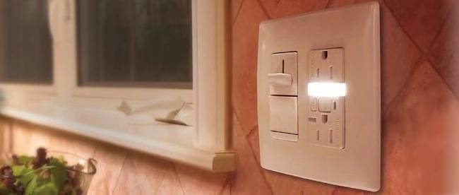 A outlet with a night-light built in? Yes please. No more searching around in the dark for an outlet.