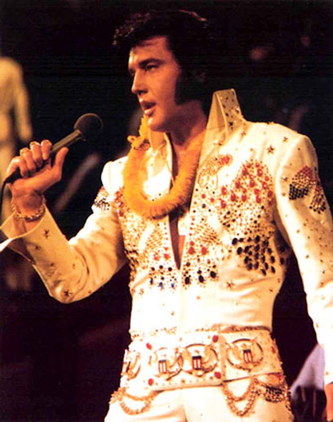 13.) Elvis Presley.