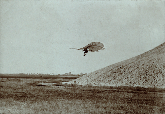 3.) Otto Lilienthal