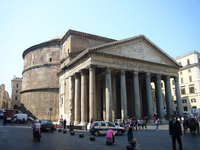 21.) The Pantheon