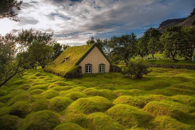 Hofskirkja Church was built in 1884 and dedicated to Saint Clement.