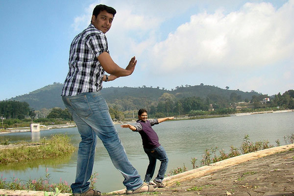 34.) Please don't push me! -Yealgiri, Tamil Nadu, India