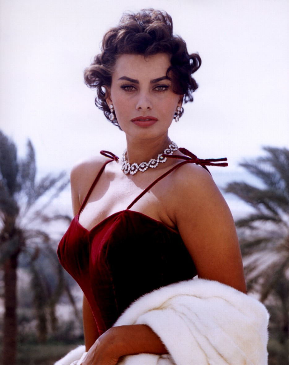 Sophia Loren, one of the only actresses to win an Oscar, Grammy, and Golden Globe awards.