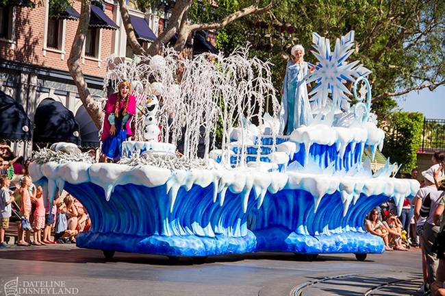 3.) The Frozen cast will make an appearance in the Christmas parade this year at the Magic Kingdom.