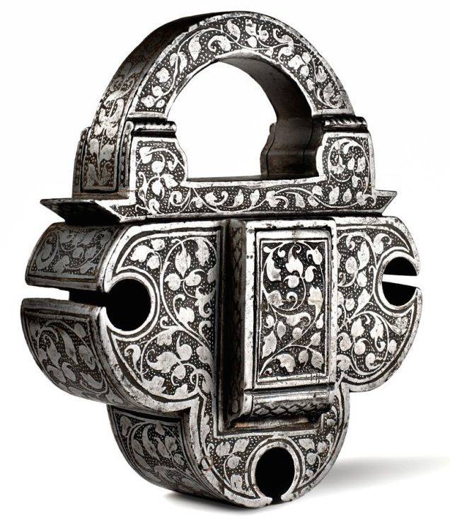 Iron padlock, Nüremberg, 16th century.