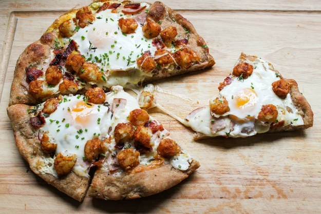 5.) <a href="https://thechicsite.com/2013/08/21/breakfast-pizza/" target="_blank">Tater Tot Breakfast Pizza</a>