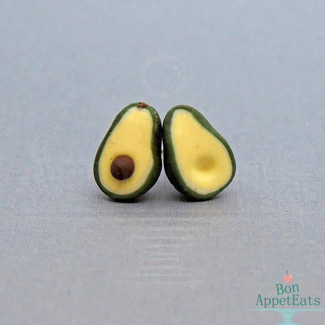 Avocado earrings