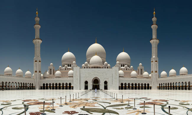 Sheikh Zayed Grand Mosque, United Arab Emirates.