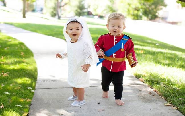 Strolling down the aisle as Princess Kate with her own Prince William.