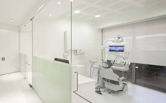 Dental Clinic, Lisbon, Portugal.