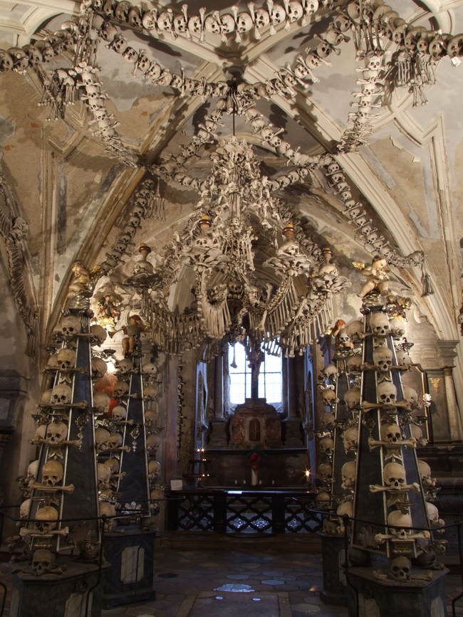 24.) Sedlec Ossuary, Czech Republic.